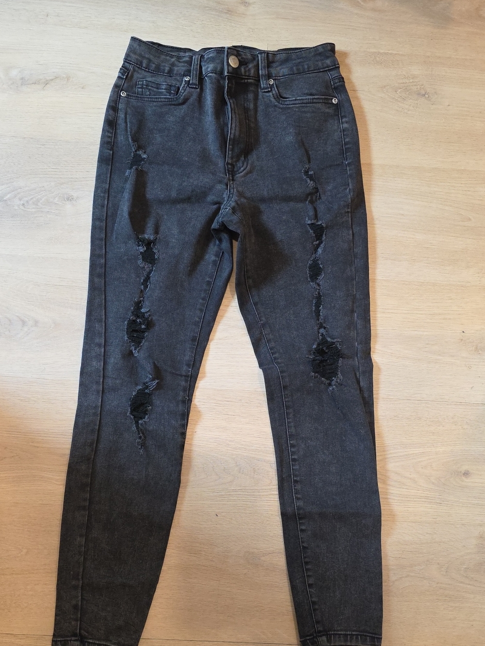 Aeropostale Black Distressed Skinny Jeans